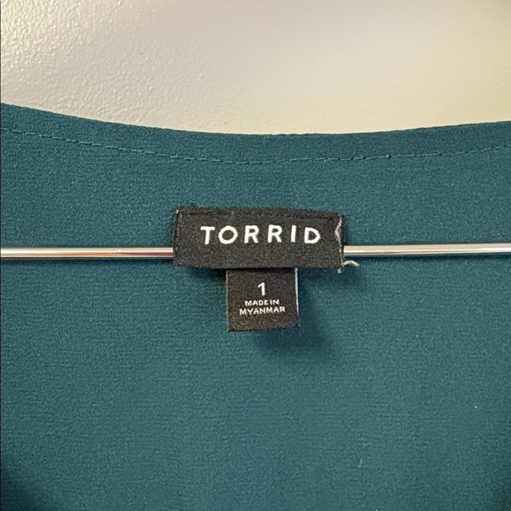 torrid Dark Teal V-Neck Flutter Sleeve Blouse - Picture 2 of 7